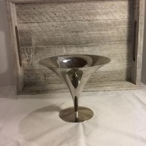 Silver Toned Fluted Pedistal Dish Metal. Stands